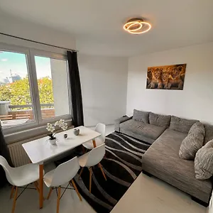 https://hubert.find-berlin-hotels.com