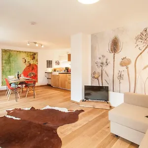 Apartment Wohnen Am Bäckerbrunnen Semmelstraße, Würzburg
